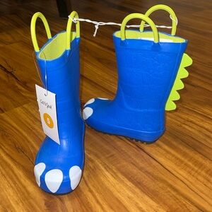 NWT SIZE 5 CAT & JACK DINO RAINBOOTS